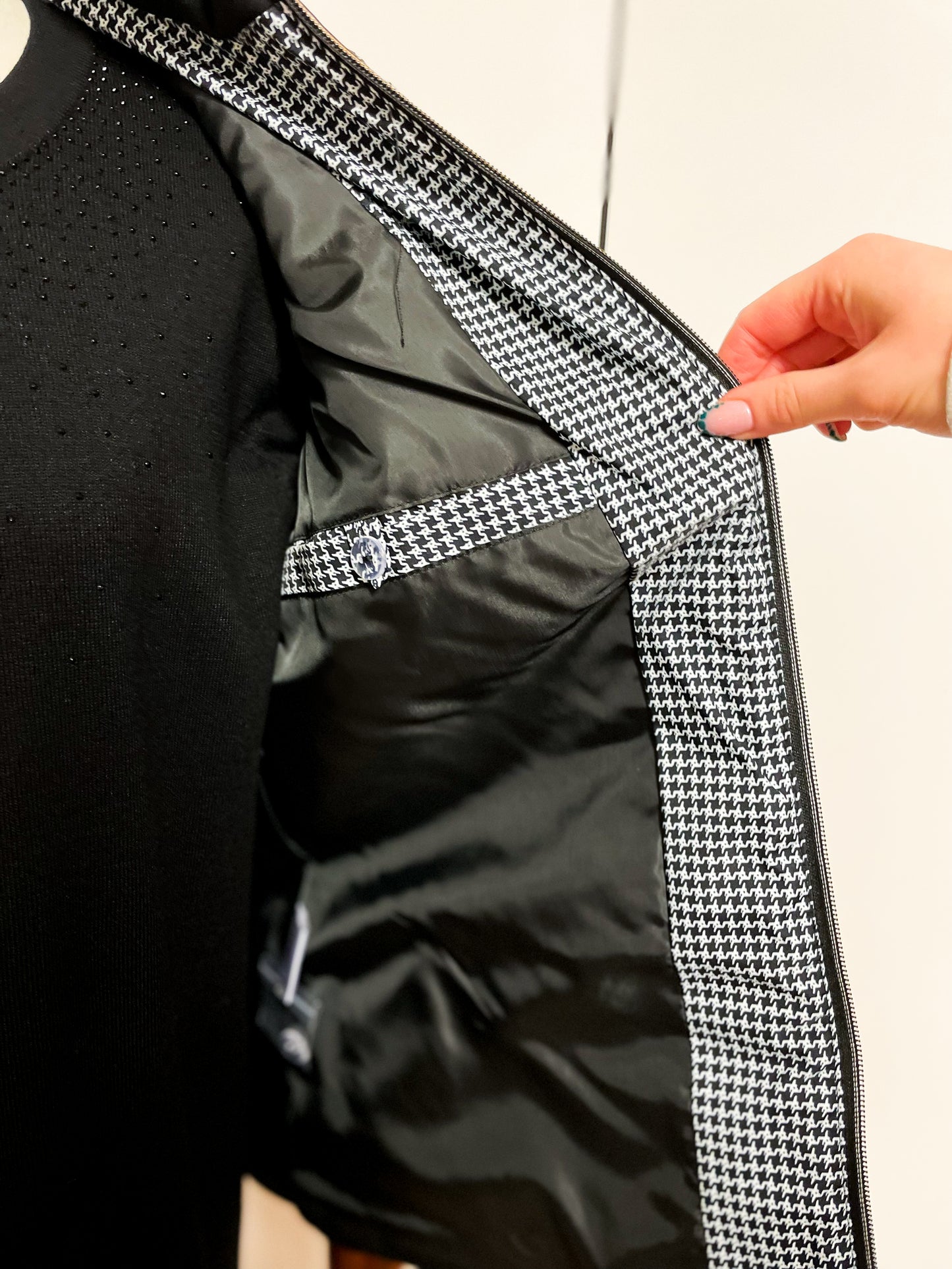 Black Dogtooth Padded Gilet