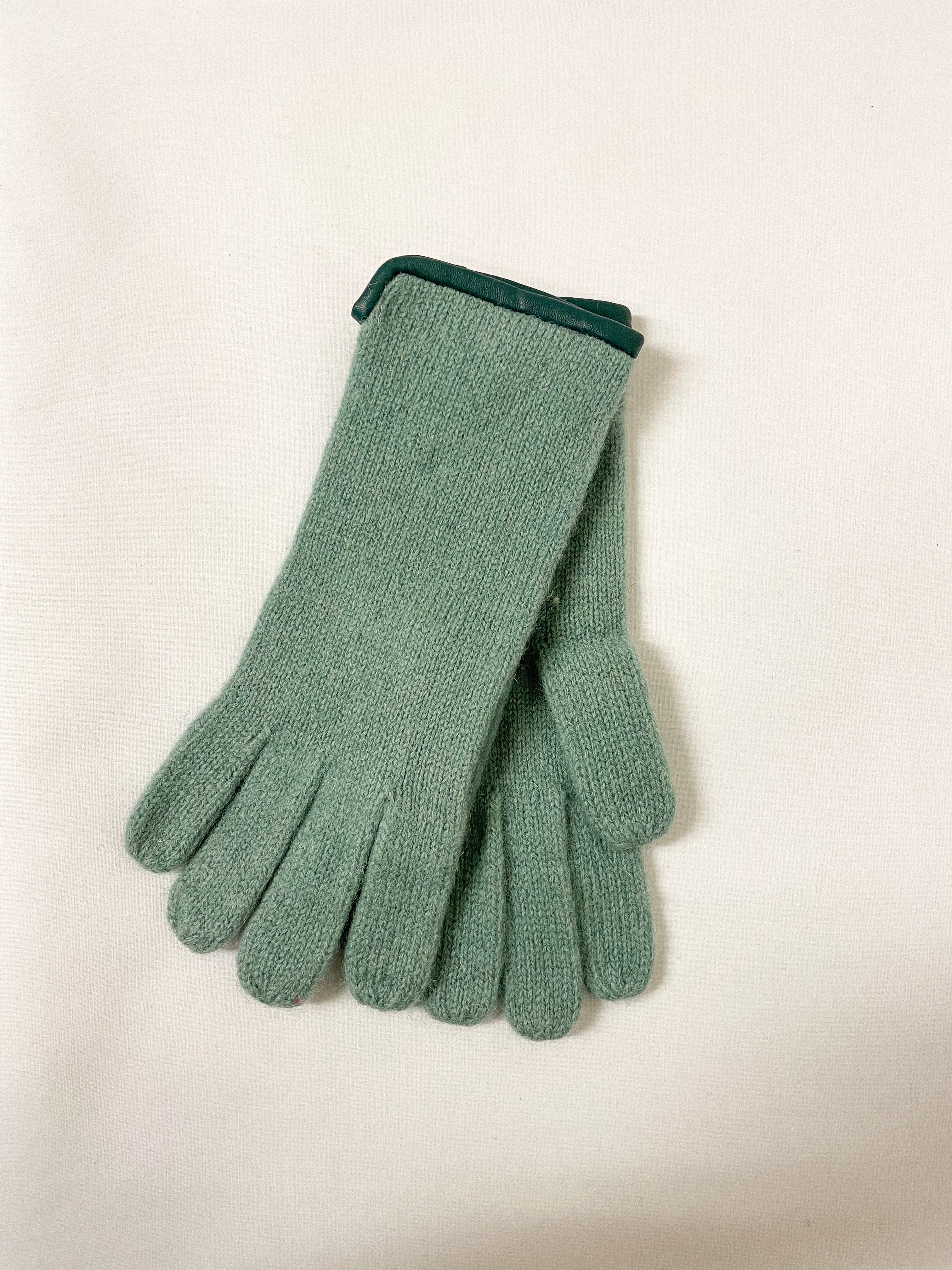 Boiled Wool Knitted Gloves